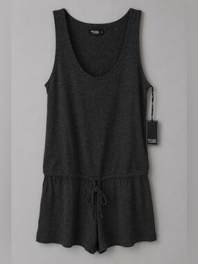 Michael Lauren gray romper